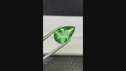 15.30 Cts Natural Corundum Green Sapphire Srilanka Gem